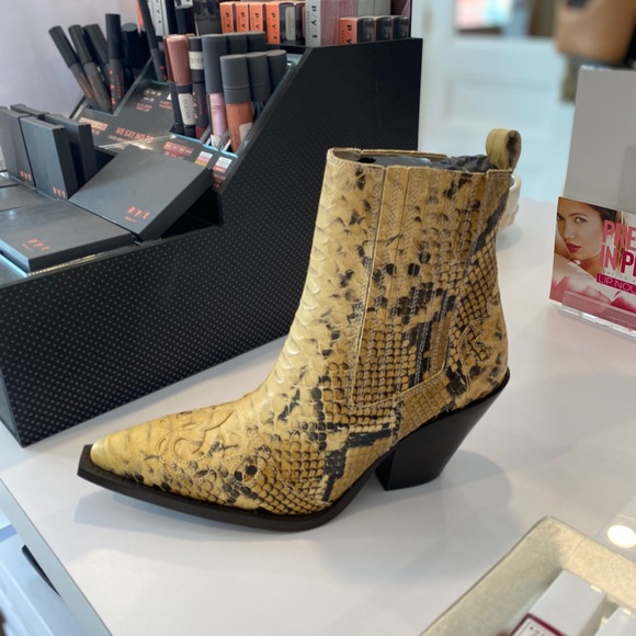 NIB Toral Spanish Python Leather Western Boots - Picture 4 of 5